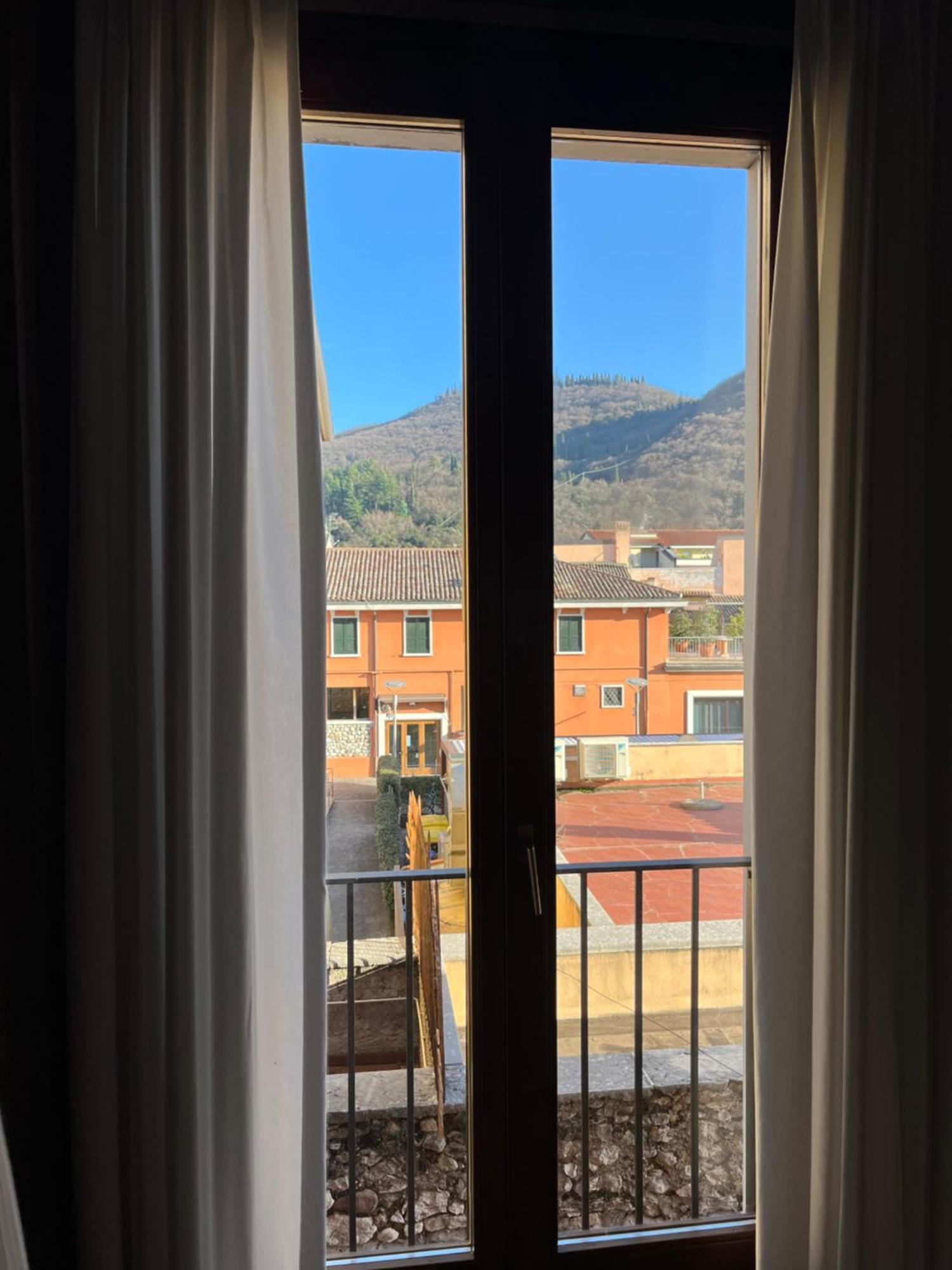 Albergo All'Ancora Garda  Eksteriør billede
